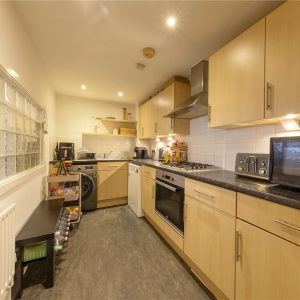 Blackhorse Lane, Croydon, CR0 6RT