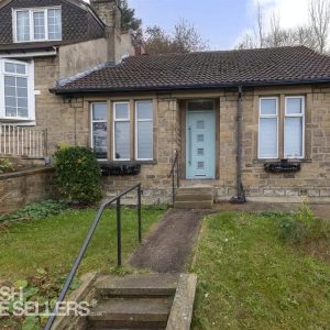 Somerset Road, Huddersfield, West Yorkshire, HD5 8HZ