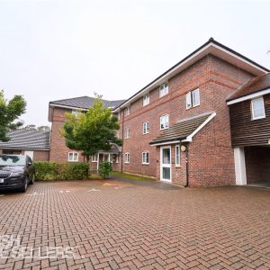 Wharf Way, Hunton Bridge, Kings Langley, Hertfordshire, WD4 8FN