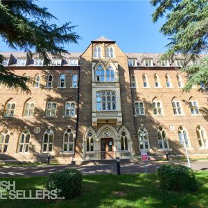 Borough Road, Isleworth, TW7 5FJ