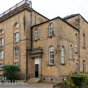 Highfields Road, Huddersfield, West Yorkshire, HD1 5NG