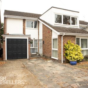 Hyburn Close, Bricket Wood, St. Albans, Hertfordshire, AL2 3QX