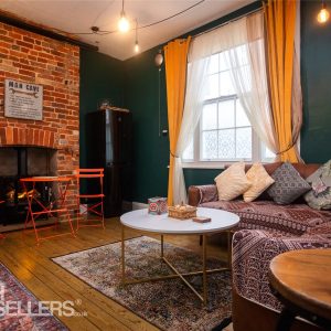 The Rear, Pantiles, Tunbridge Wells, Kent, TN2 5TW