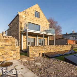 Barnsley Road, Flockton, Wakefield, West Yorkshire, WF4 4DW