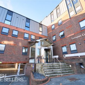 Bellfield Road, High Wycombe, Buckinghamshire, HP13 5HA