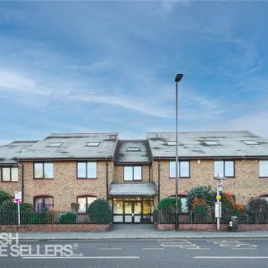 Staines Road, Feltham, TW14 8PA