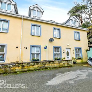 Porthmadog, Gwynedd, LL49 9NG