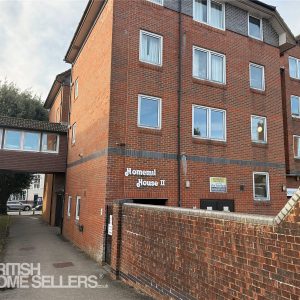 Station Road, New Milton, Hampshire, BH25 6HX