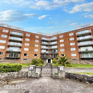 West Cliff Road, Bournemouth, Dorset, BH4 8AT