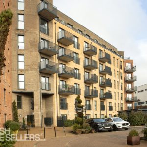 Dacorum Way, Hemel Hempstead, Hertfordshire, HP1 1BG