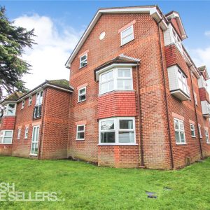 Spinney Hill, Addlestone, Surrey, KT15 1BD
