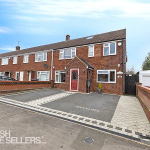 Tern Close, Tilehurst, Reading, Berkshire, RG30 4AY
