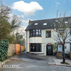 Grangecliffe Gardens, London, SE25 6SZ