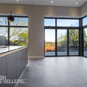 Withdean Road, Brighton, East Sussex, BN1 5BL