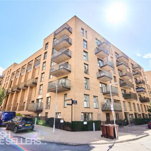 Moorhen Drive, London, NW9 7FF