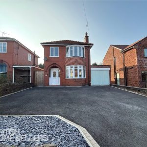Ivy Road, Macclesfield, Cheshire, SK11 8QB