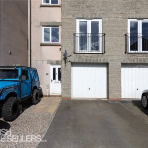 Chestnut Drive, Launceston, Cornwall, PL15 9GN