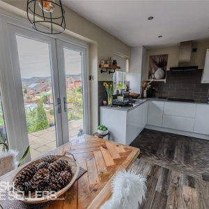 Oak Tree Crescent, Stalybridge, Greater Manchester, SK15 2HQ