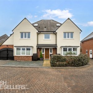 Brickyard Way, Faygate, Horsham, West Sussex, RH12 0AE
