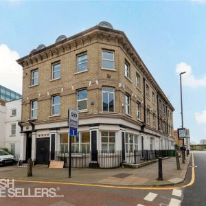 Burgos Grove, London, SE10 8LL