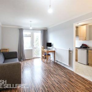Fox Road, Langley, Berkshire, SL3 7SJ