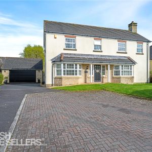 Woodford Gardens, Barnstaple, Devon, EX32 9LT