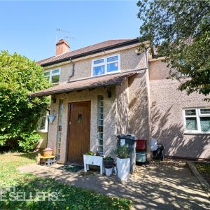 Brentwick Gardens, Brentford, TW8 9QL
