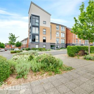 Woolhampton Way, Reading, Berkshire, RG2 0WZ