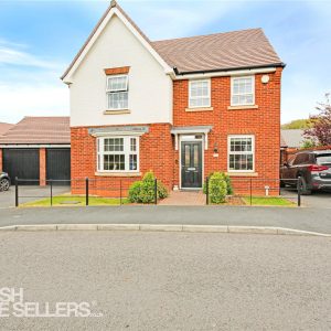 Waterford Crescent, Barlaston, Stoke-on-Trent, Staffordshire, ST12 9FD