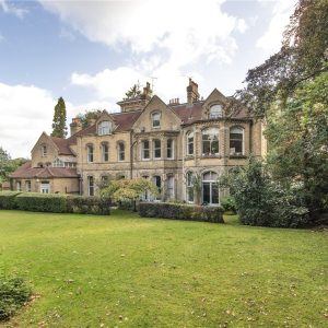 Oakhill Road, Sevenoaks, Kent, TN13 1NS