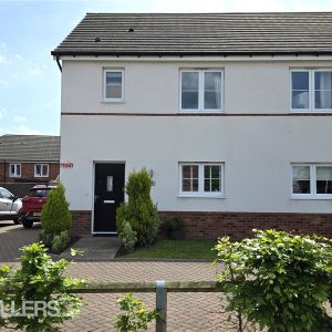 Rosebay Gardens, Clipstone Village, Mansfield, Nottinghamshire, NG21 9GY