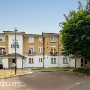 Kingswood Drive, Sutton, SM2 5NB