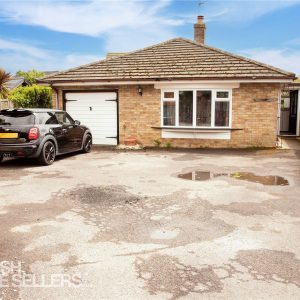 Havant Road, Hayling Island, Hampshire, PO11 0PY