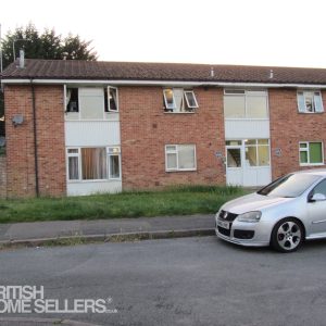 Simmons Close, Hedge End, Southampton, Hampshire, SO30 4NT