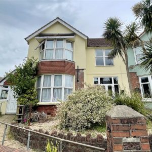 Torquay Road, Paignton, Devon, TQ3 2SD