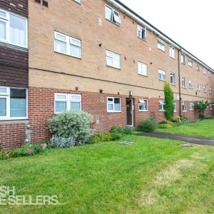 Maidenhead Road, Windsor, Berkshire, SL4 5ED