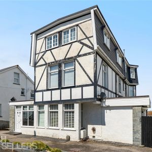 St. Thomas Road, Newquay, Cornwall, TR7 1RS