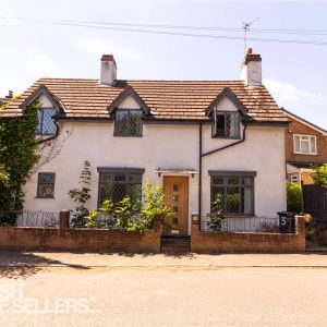 Queens Park Road, Birmingham, West Midlands, B32 2LB