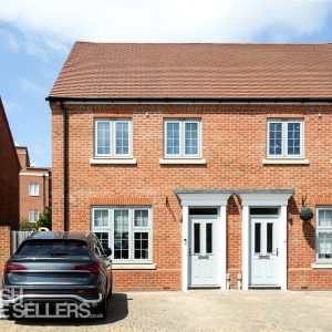 Frost Road, Wilton Park, Beaconsfield, Buckinghamshire, HP9 2EQ