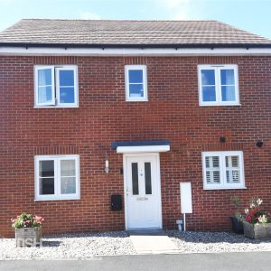 Goshawk Rise, Wymondham, Norfolk, NR18 9FG