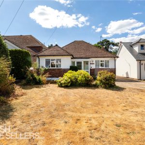 Westerham Road, Keston, BR2 6HE