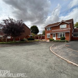 Earlswood, Bicton Heath, Shrewsbury, Shropshire, SY3 5JB
