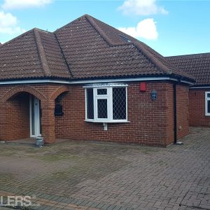Aylesby, Grimsby, Lincolnshire, DN37 7AW