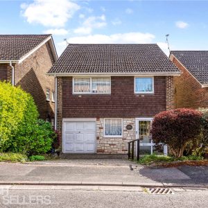 Hermitage Gardens, Waterlooville, Hampshire, PO7 7PR