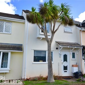 Fowey Avenue, Torquay, Devon, TQ2 7SD